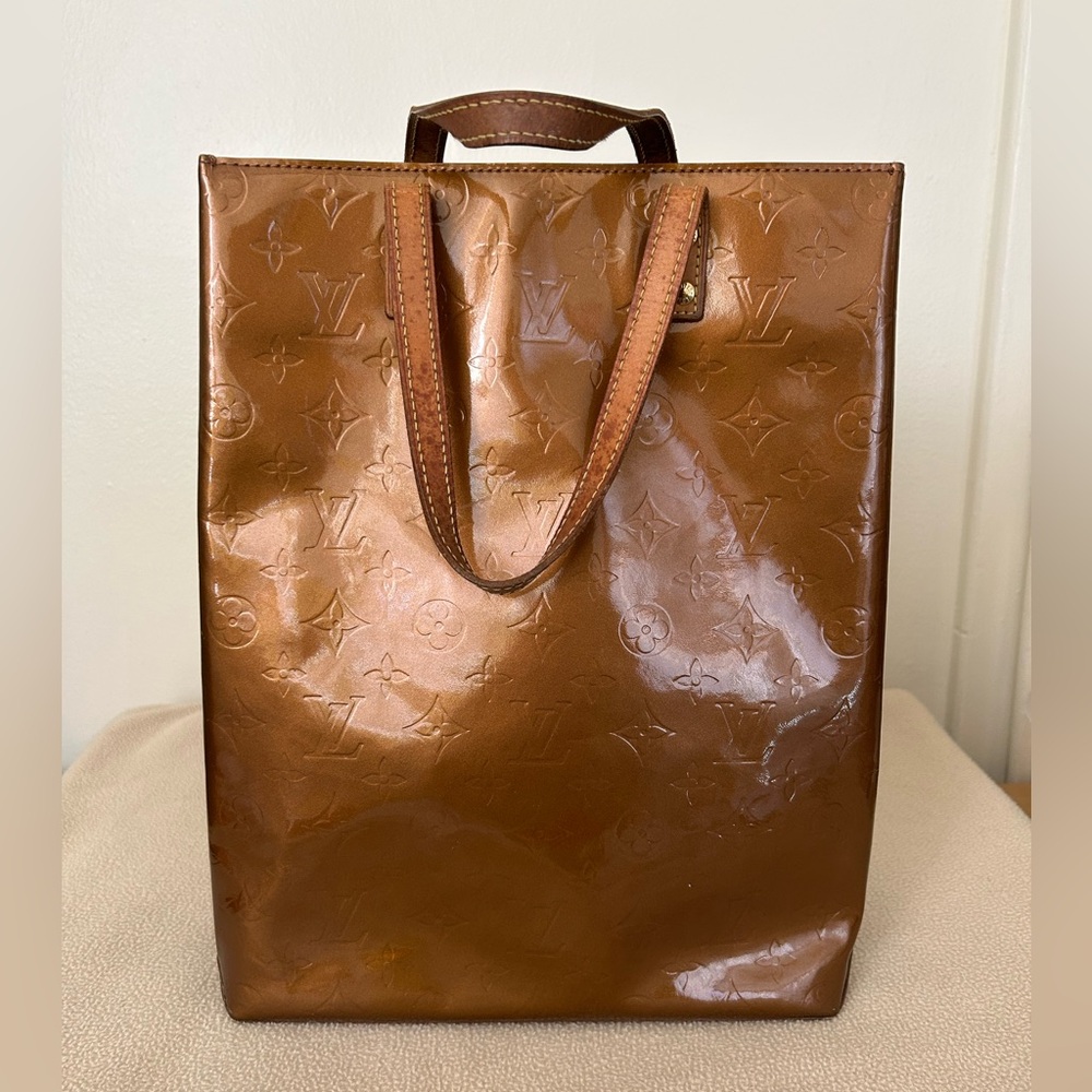 Louis Vuitton Monogram Vernis Tote Bag